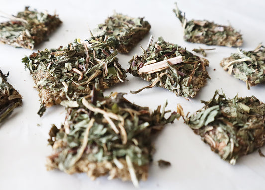 Dandelion/Chamomile Nom Noms