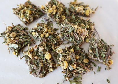 Dandelion/Chamomile Nom Noms
