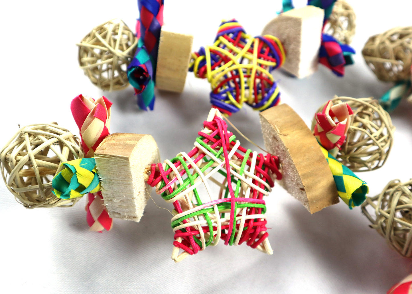 Star/Heart Garland Toss Toy