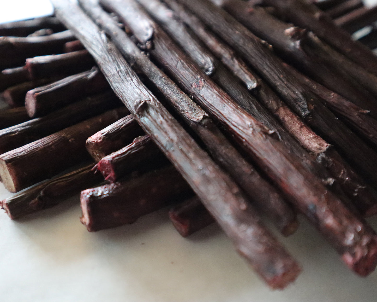 Baked Flavored Apple Sticks Mixed Berries